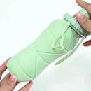 Garrafa de água dobrável de silicone de chaleira portátil esportes ao ar livre compressão viagem 600ML