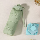 Garrafa de água dobrável de silicone de chaleira portátil esportes ao ar livre compressão viagem 600ML