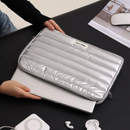 Bolsa Para Notebook Premium Metalizada Capa Protetora Puffer Acolchoada Macia À Prova De Choque Carteira Porta Documento
